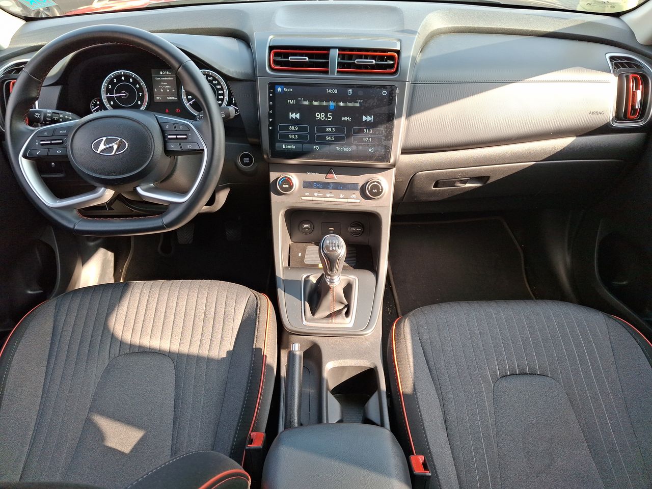 HYUNDAI - 29