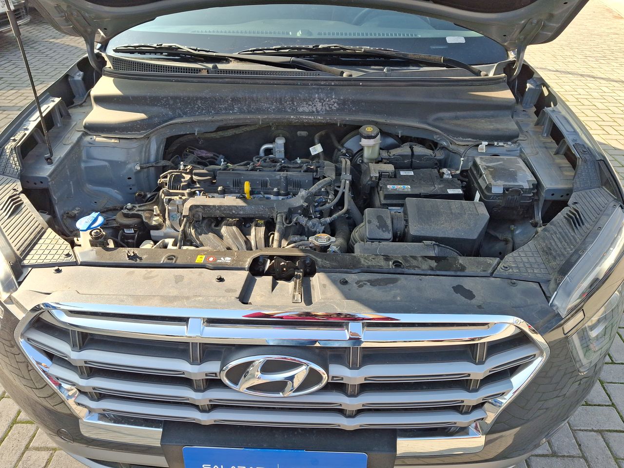 HYUNDAI - 18