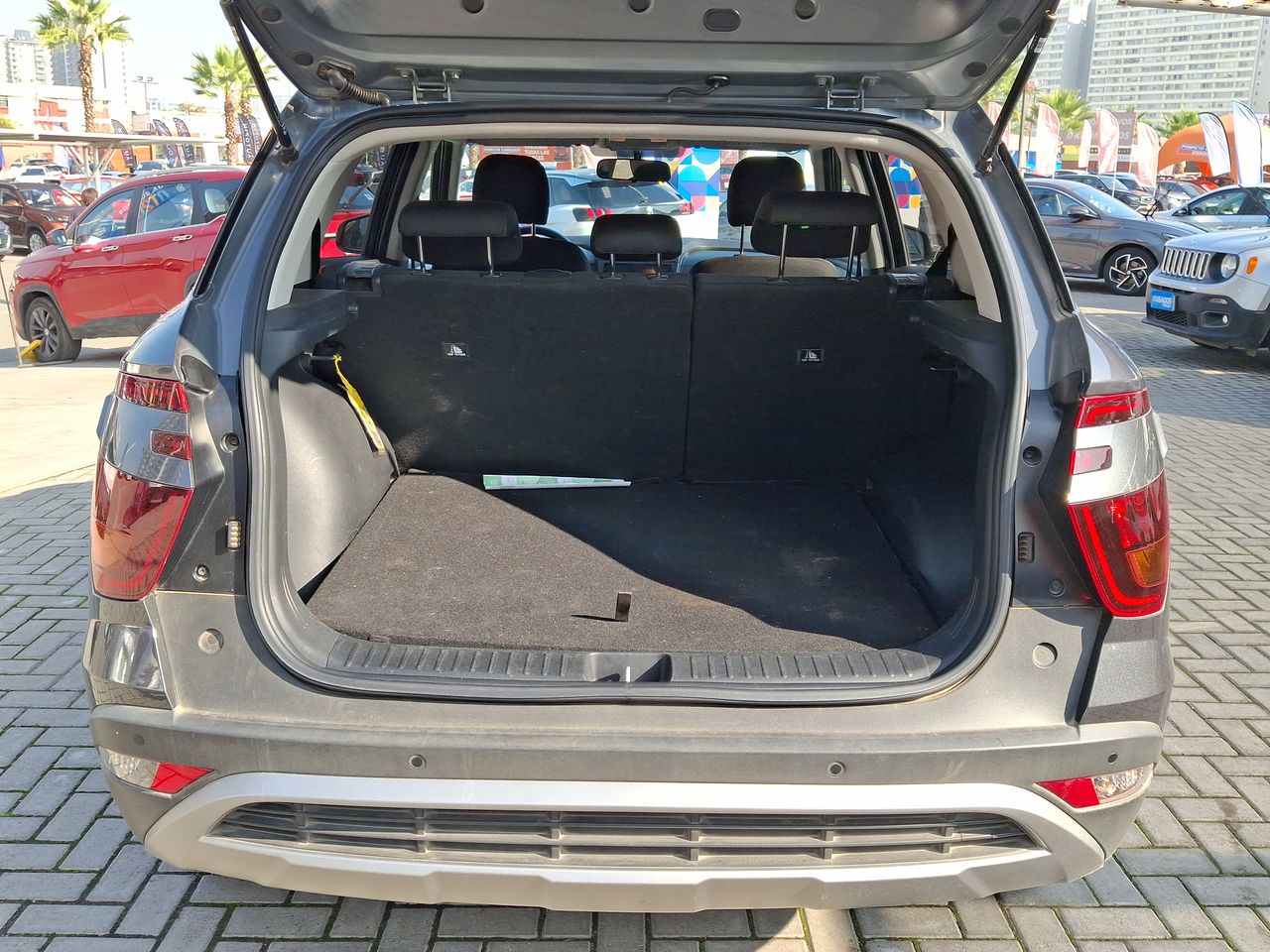 HYUNDAI - 19