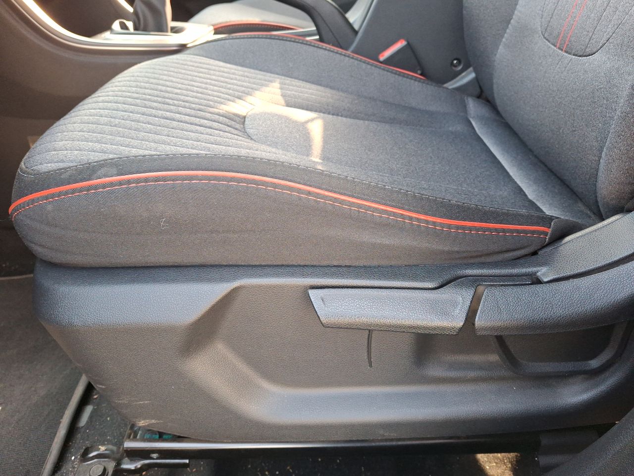 HYUNDAI - 21