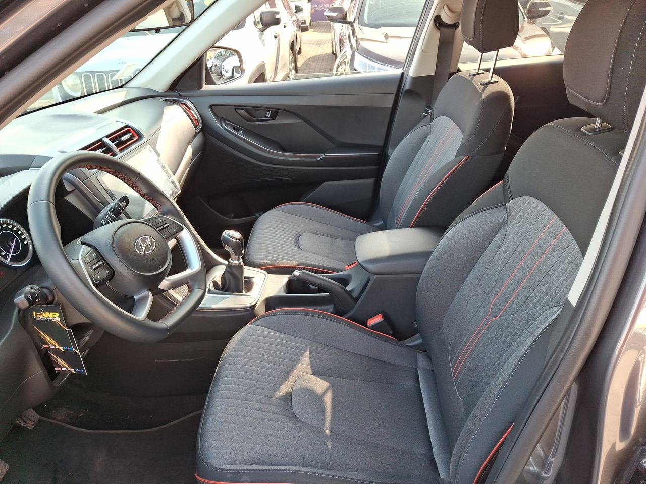HYUNDAI - 22