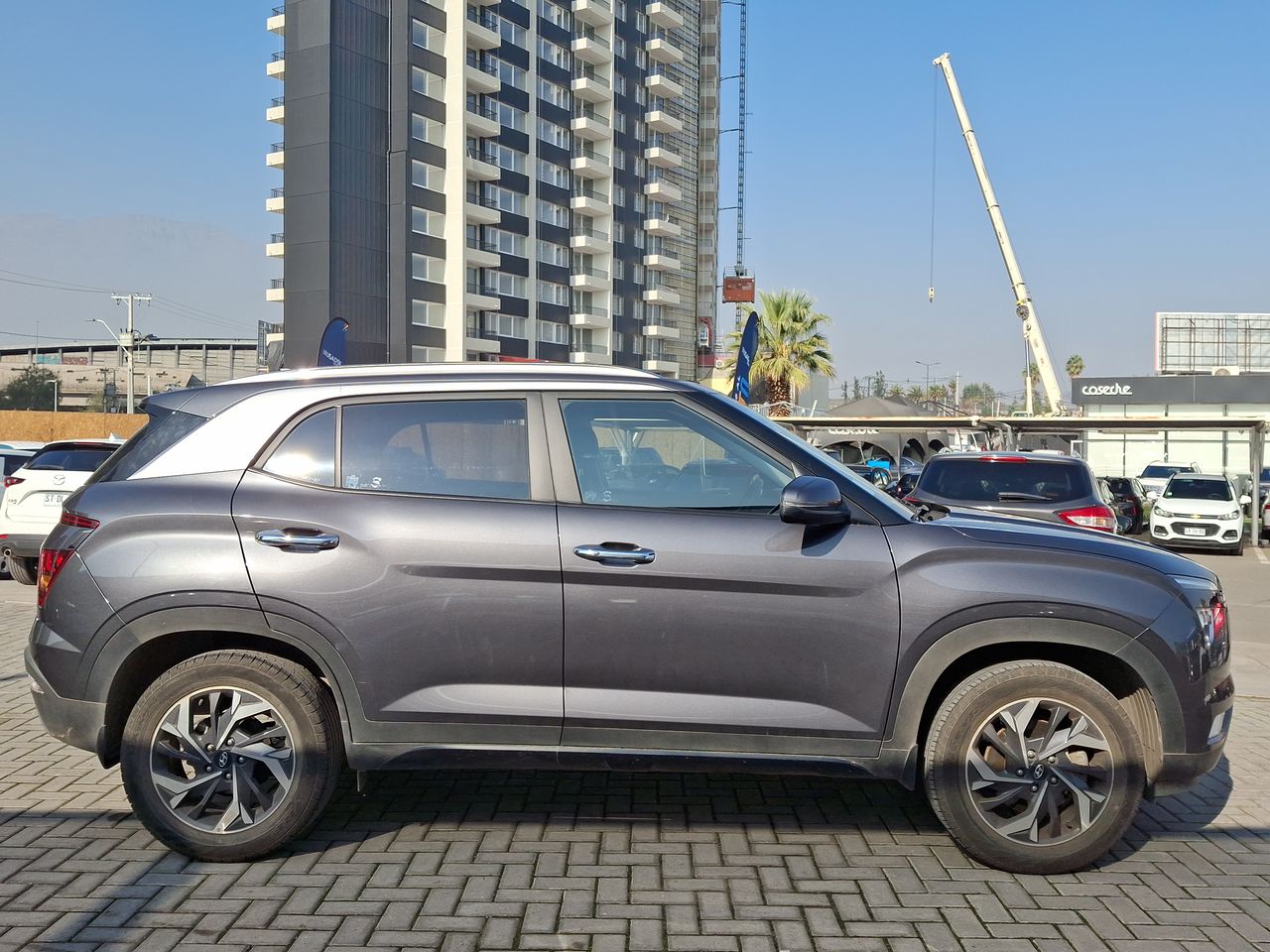 HYUNDAI - 8