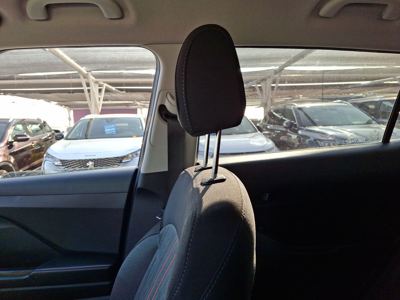 HYUNDAI - 11