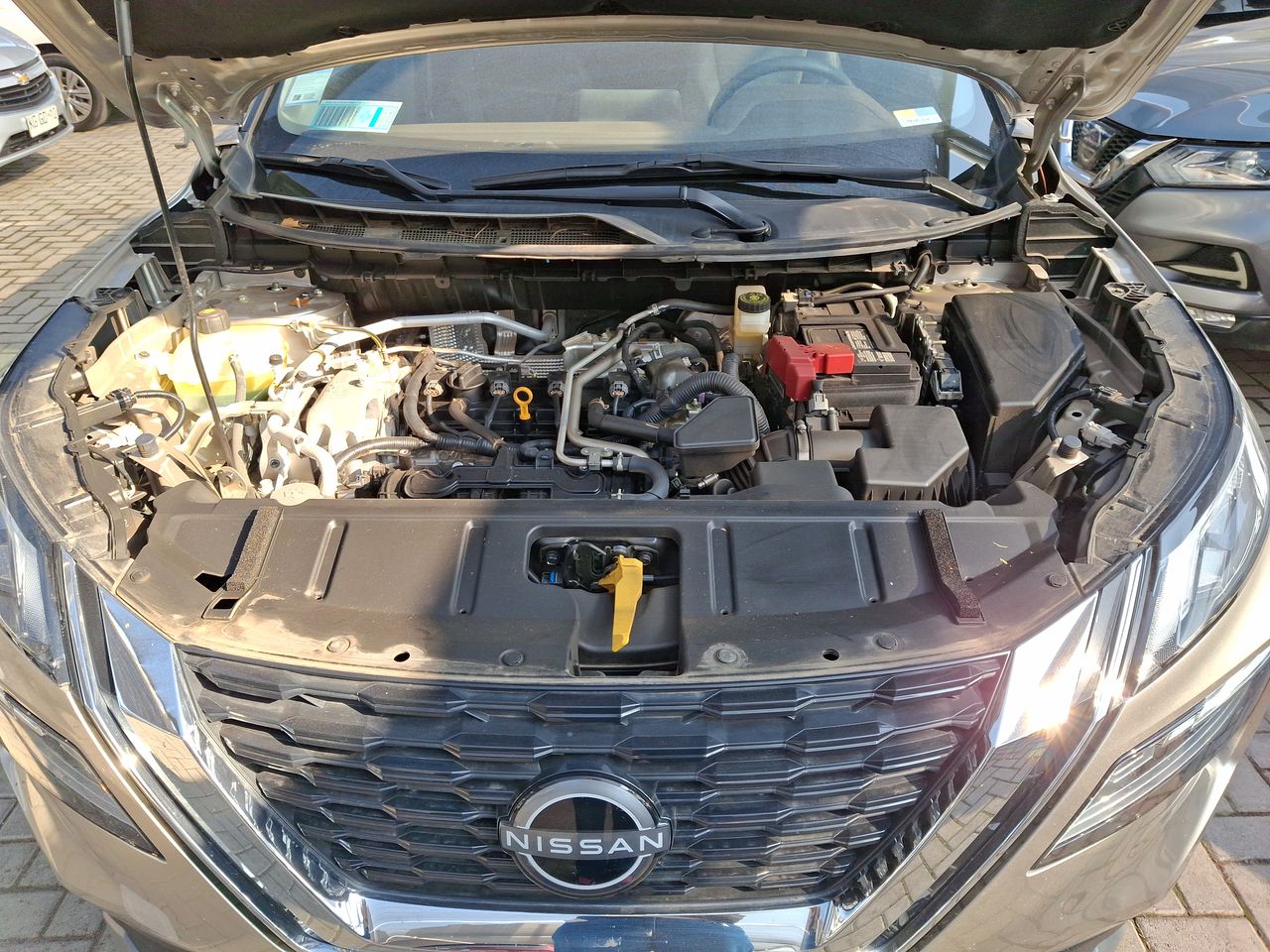 NISSAN - 18