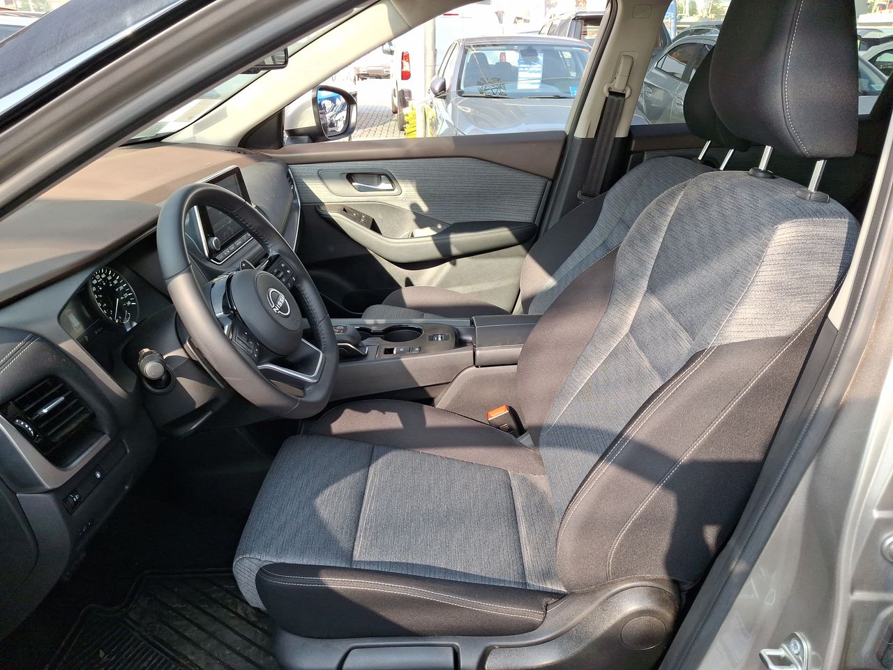NISSAN - 22