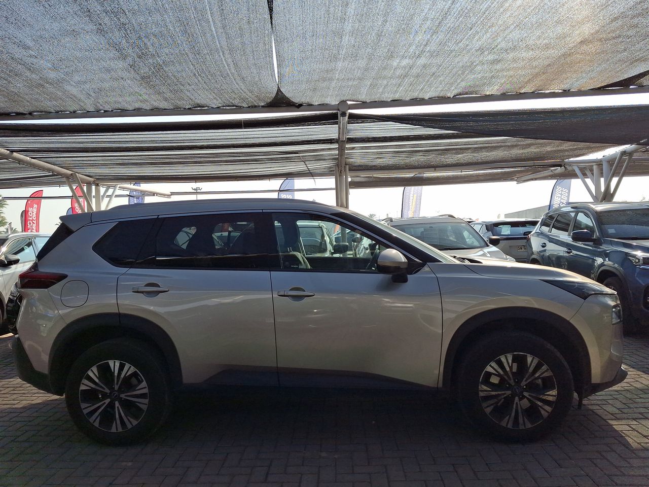 NISSAN - 8