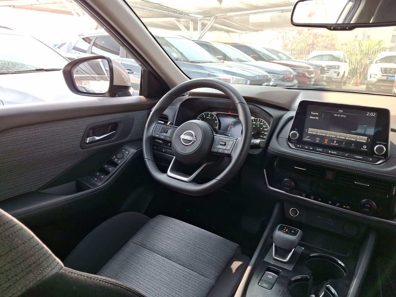 NISSAN - 16