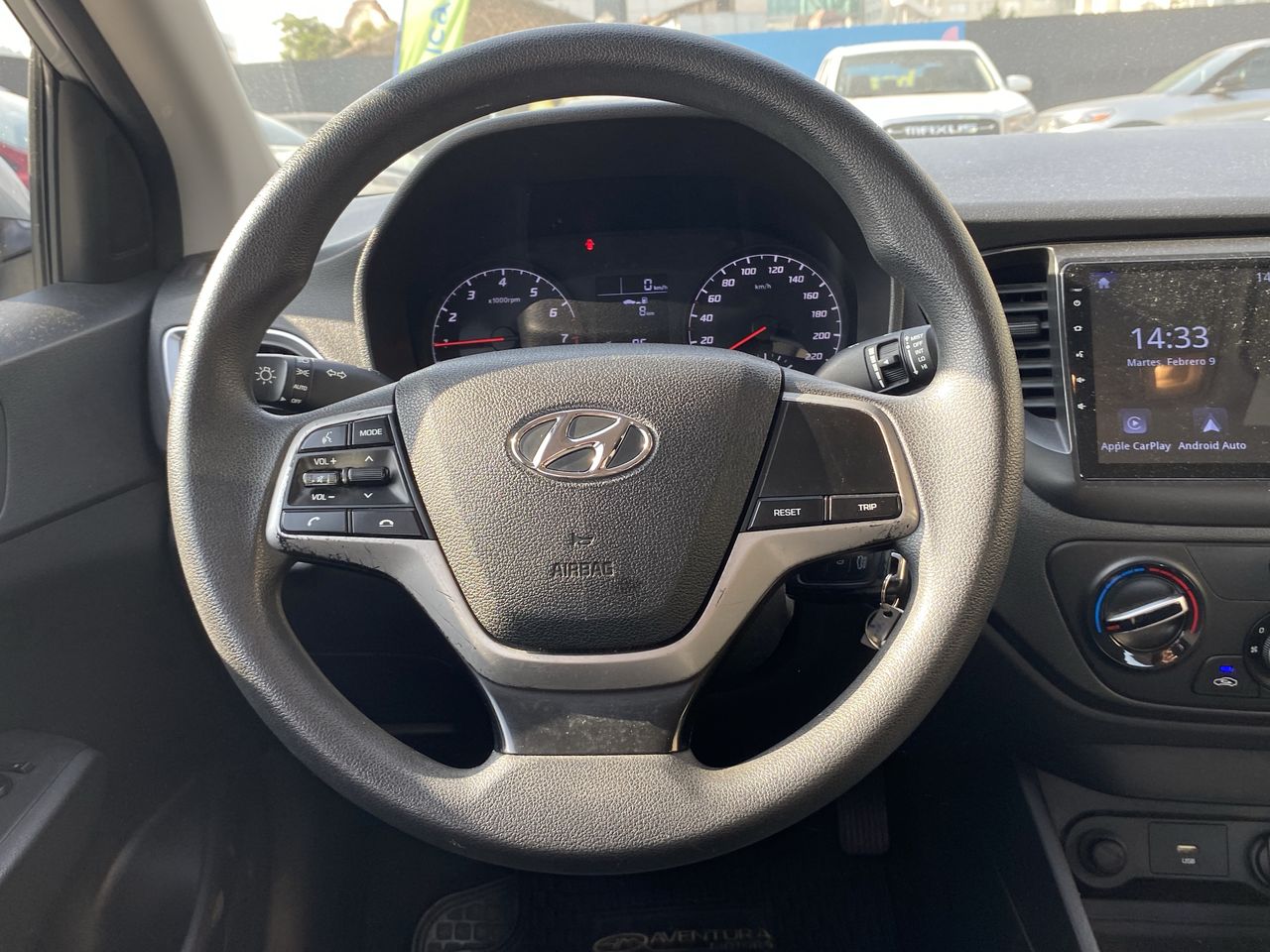 HYUNDAI - 26