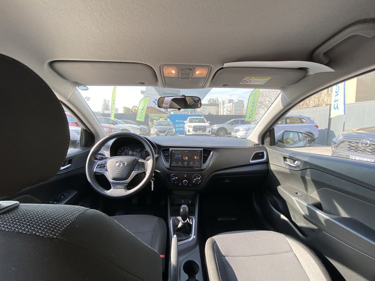 HYUNDAI - 9