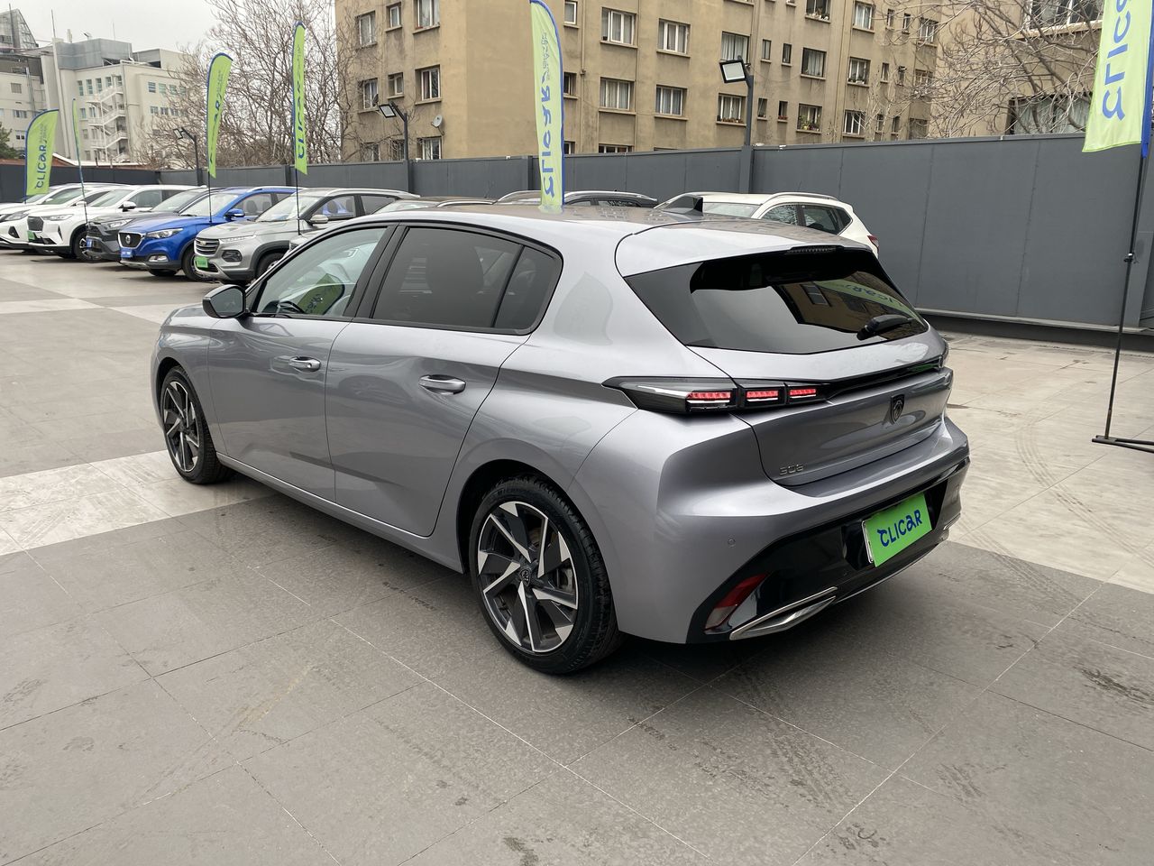 PEUGEOT - 5