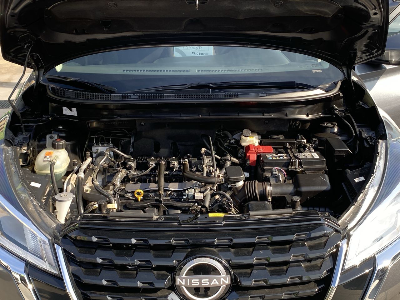 NISSAN - 18