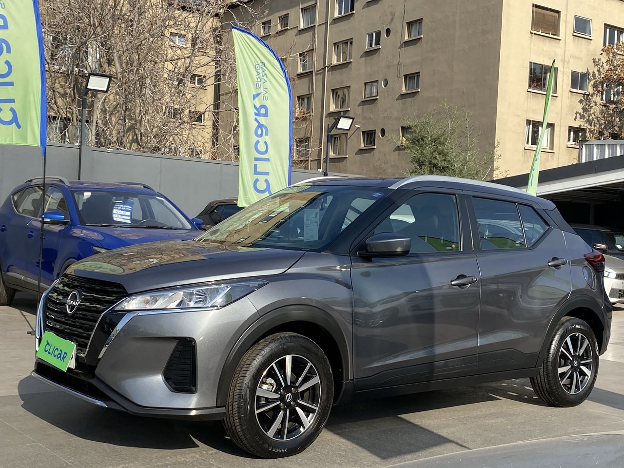 NISSAN - 3