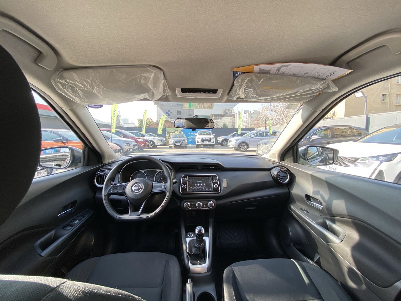 NISSAN - 9