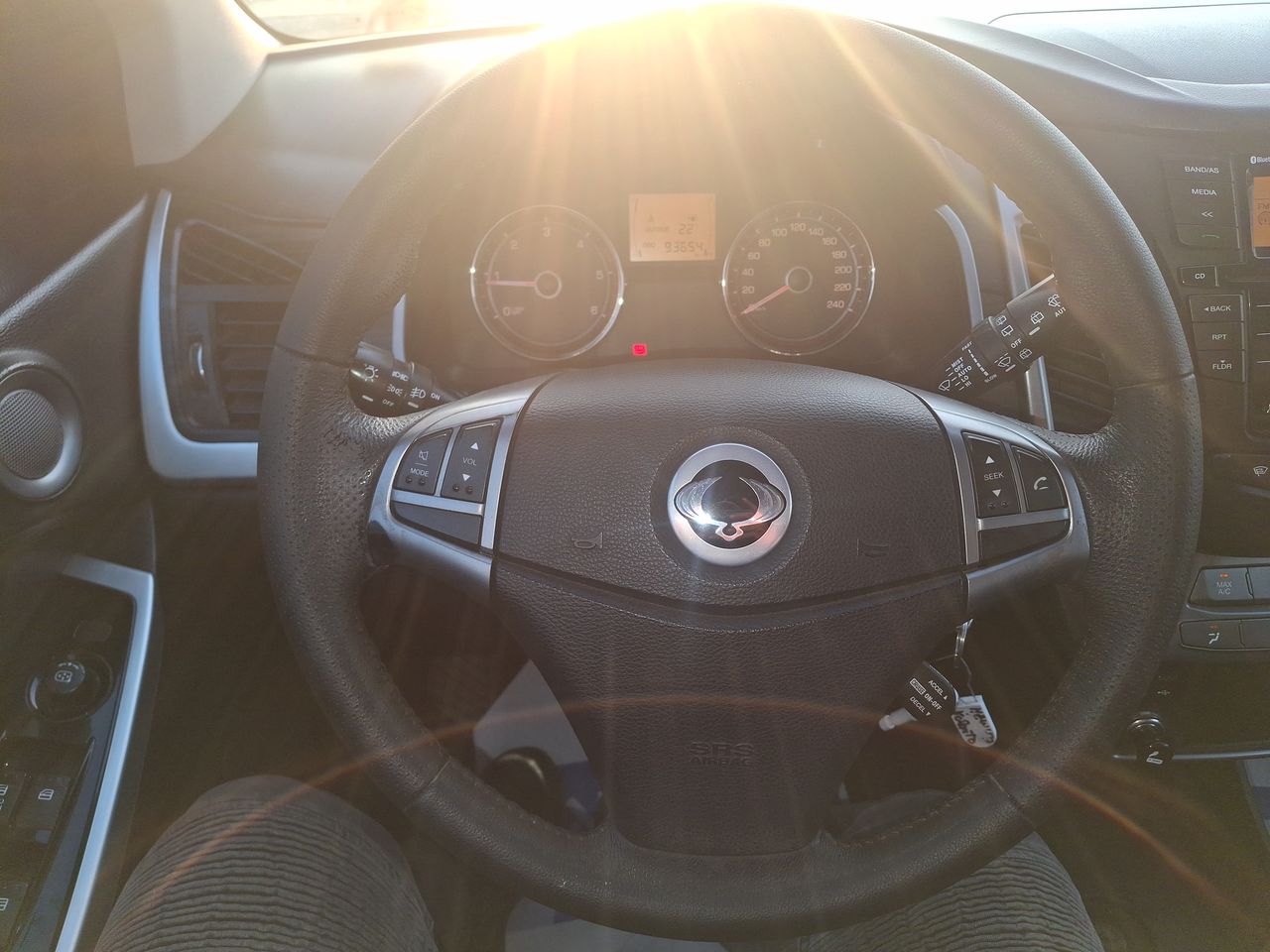SSANGYONG - 23