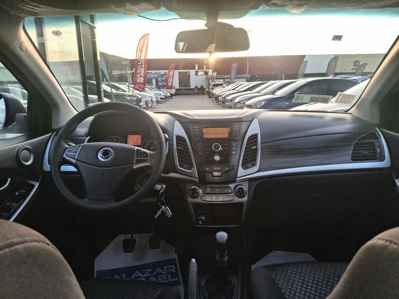 SSANGYONG - 9
