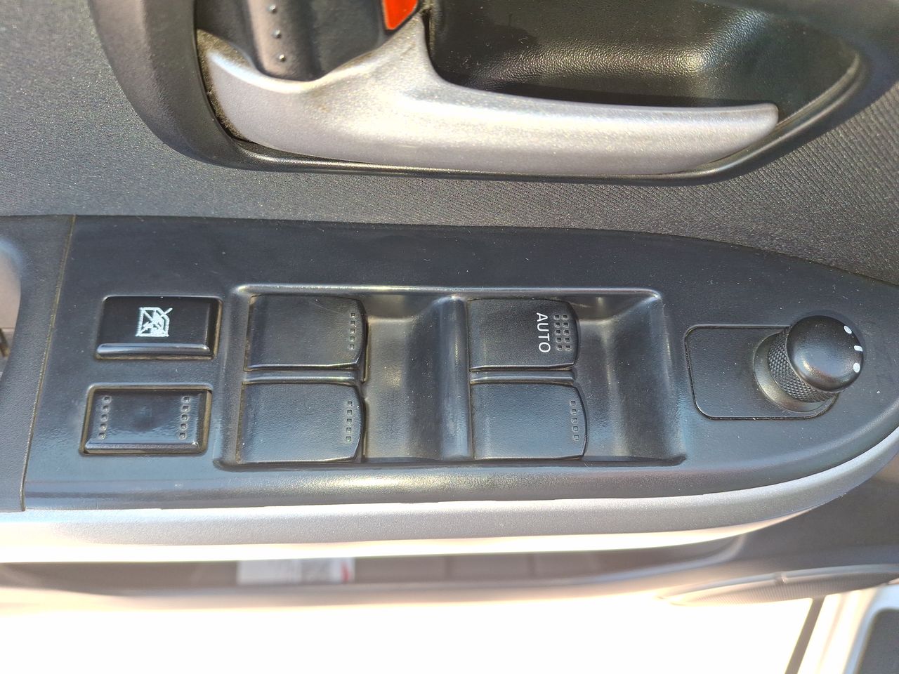 SUZUKI - 22