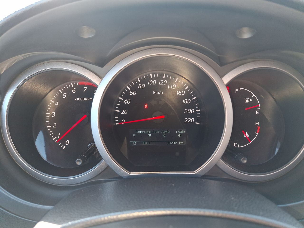 SUZUKI - 25