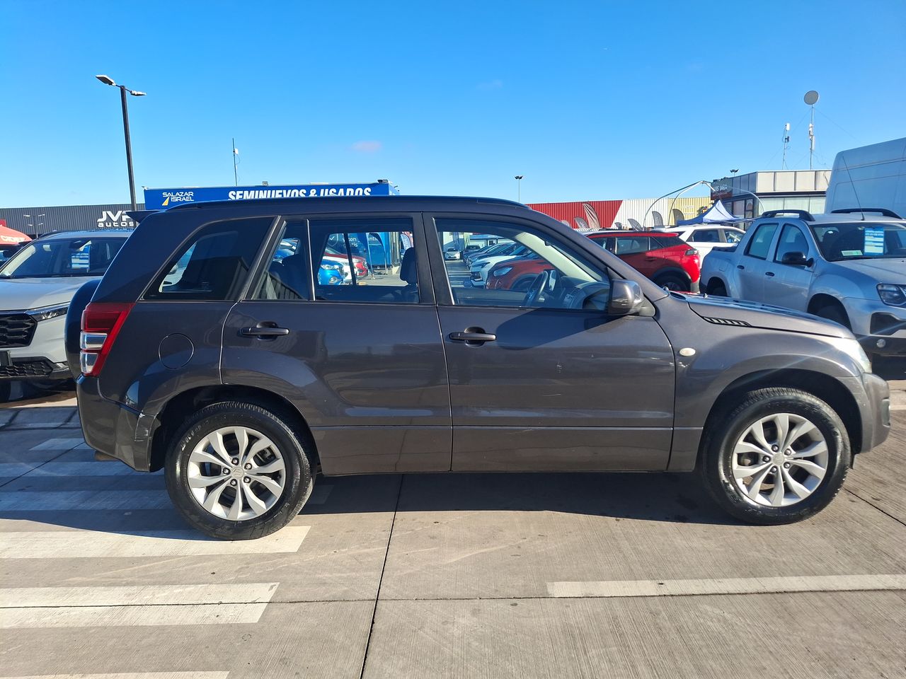 SUZUKI - 8