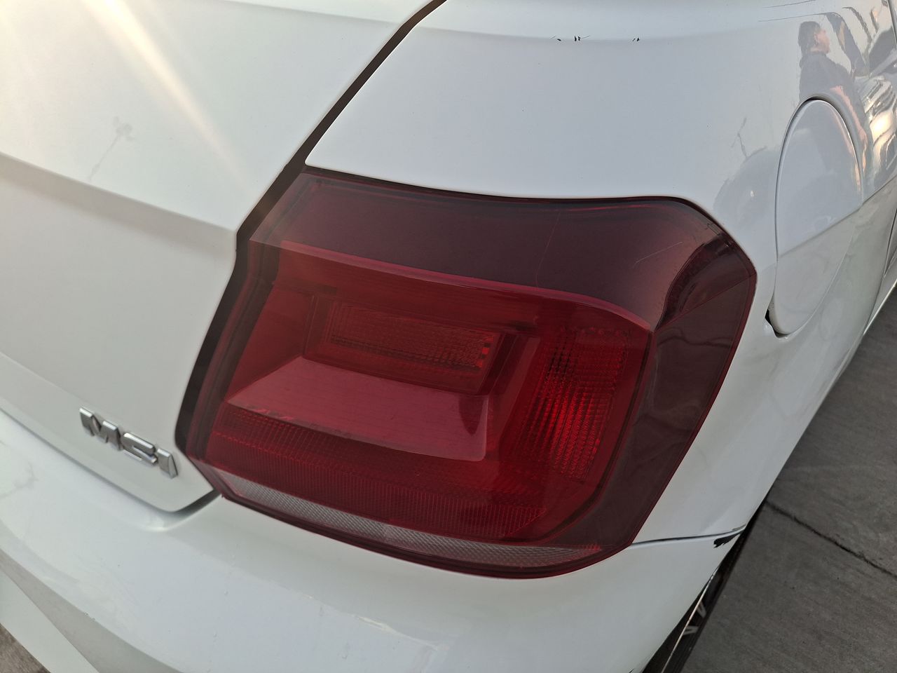 VOLKSWAGEN - 20