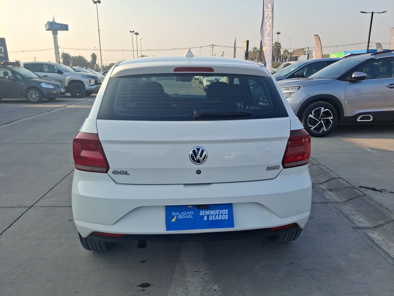 VOLKSWAGEN - 6