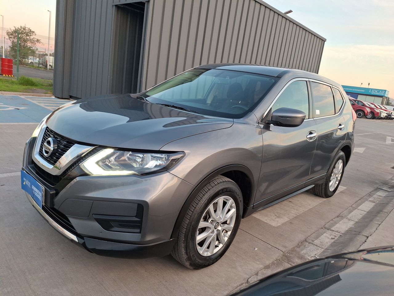 NISSAN - 3