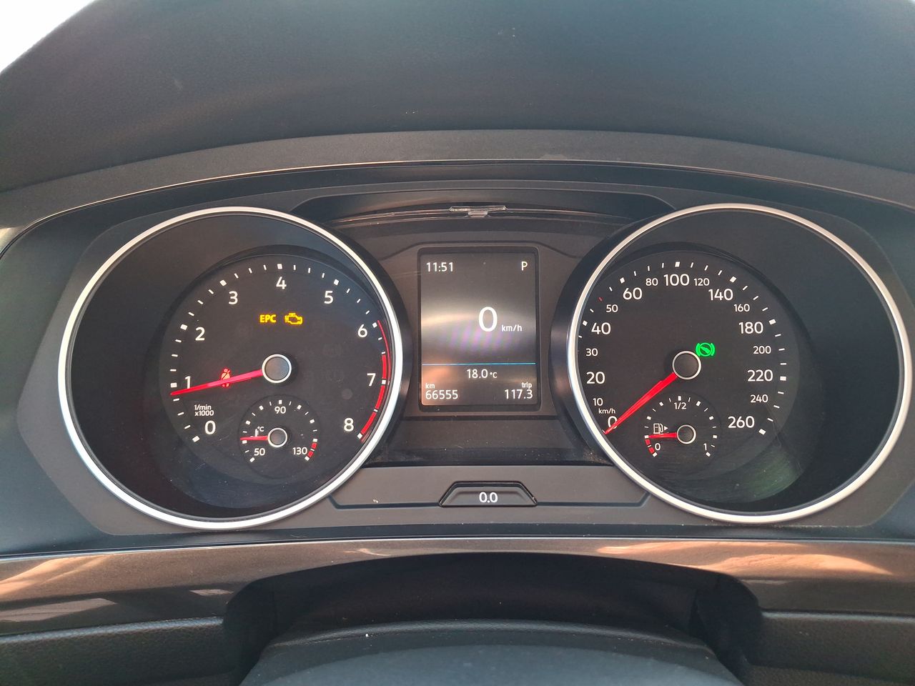 VOLKSWAGEN - 25