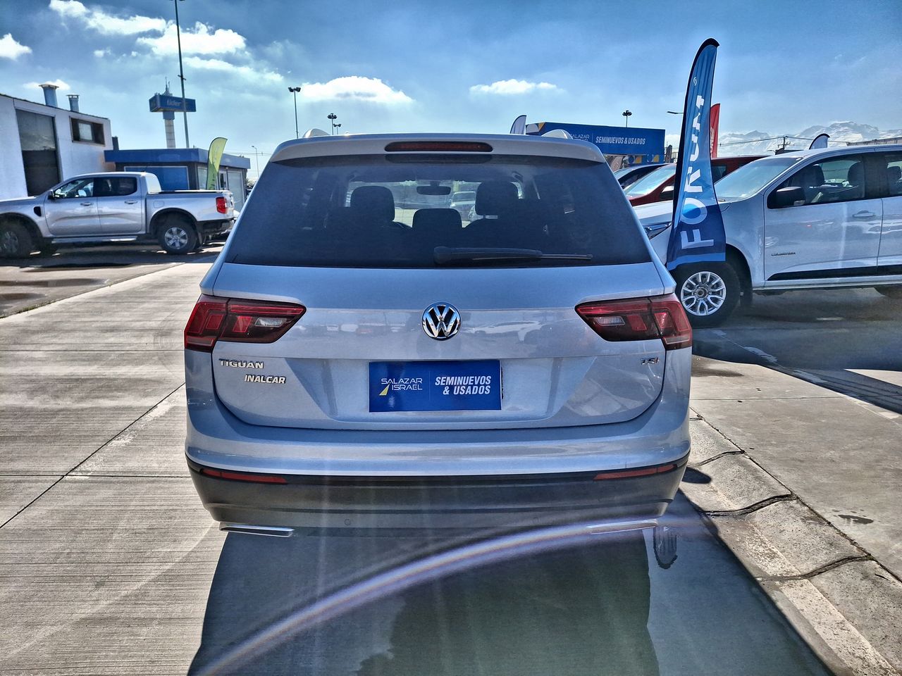 VOLKSWAGEN - 6