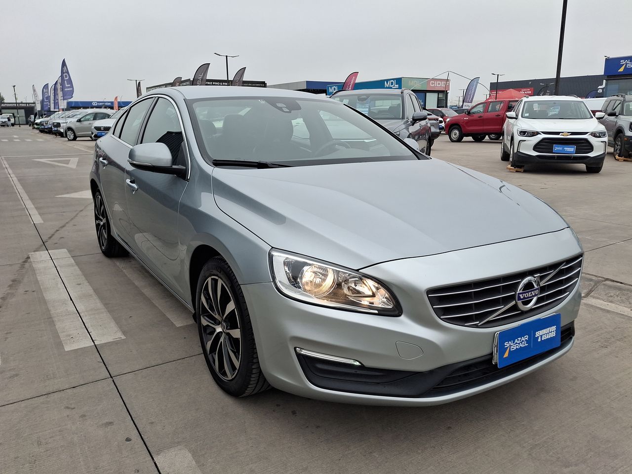 VOLVO - 1
