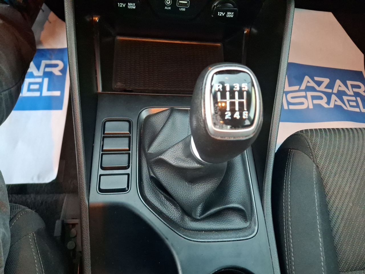 HYUNDAI - 29