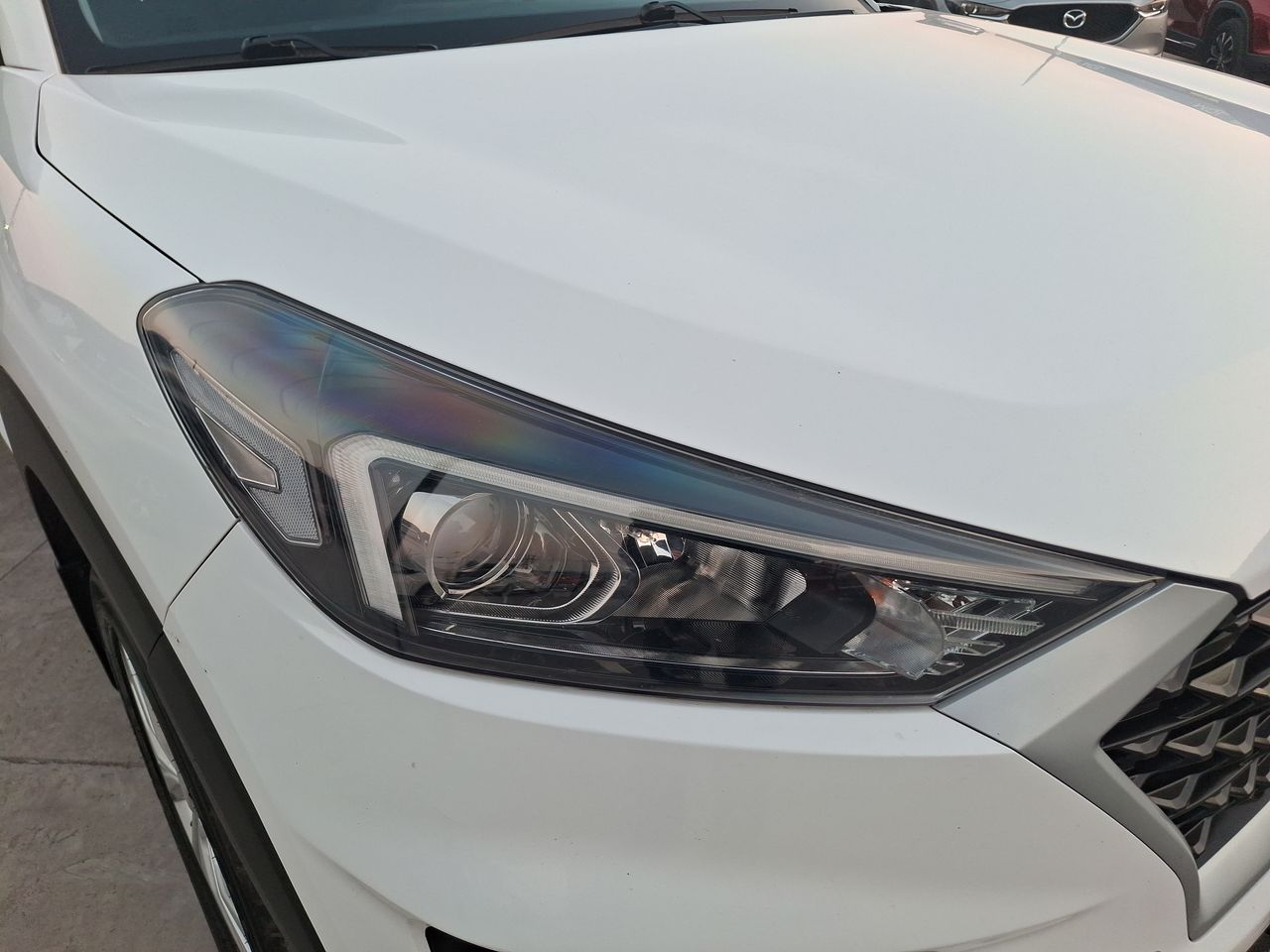 HYUNDAI - 18