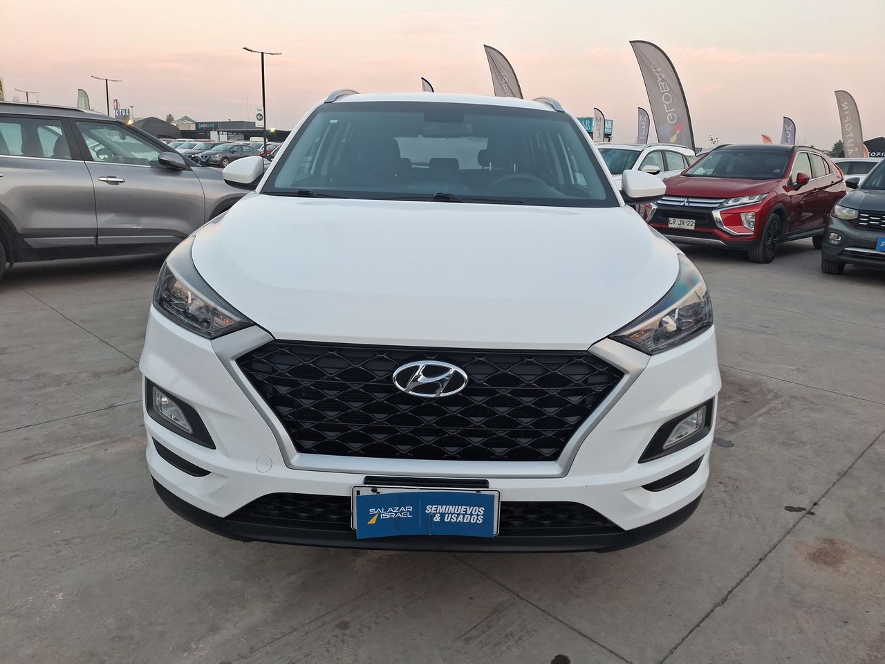 HYUNDAI - 2