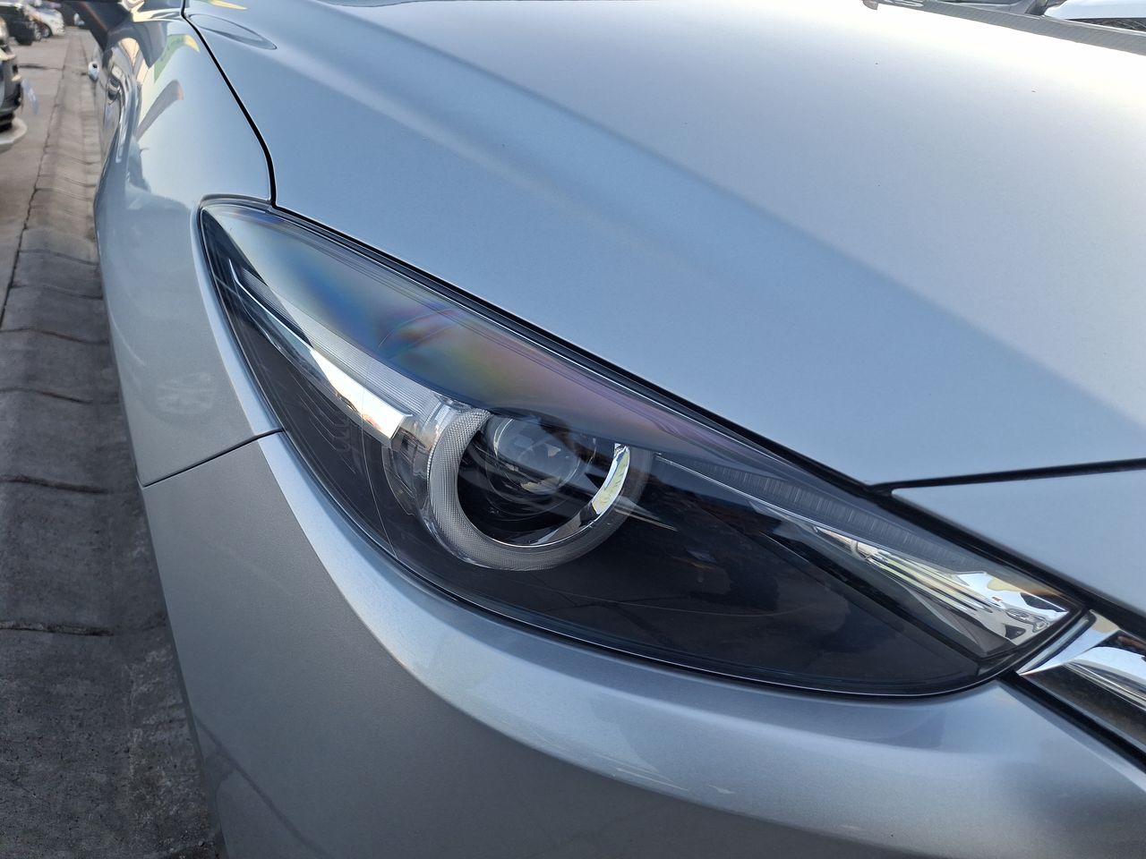 MAZDA - 18