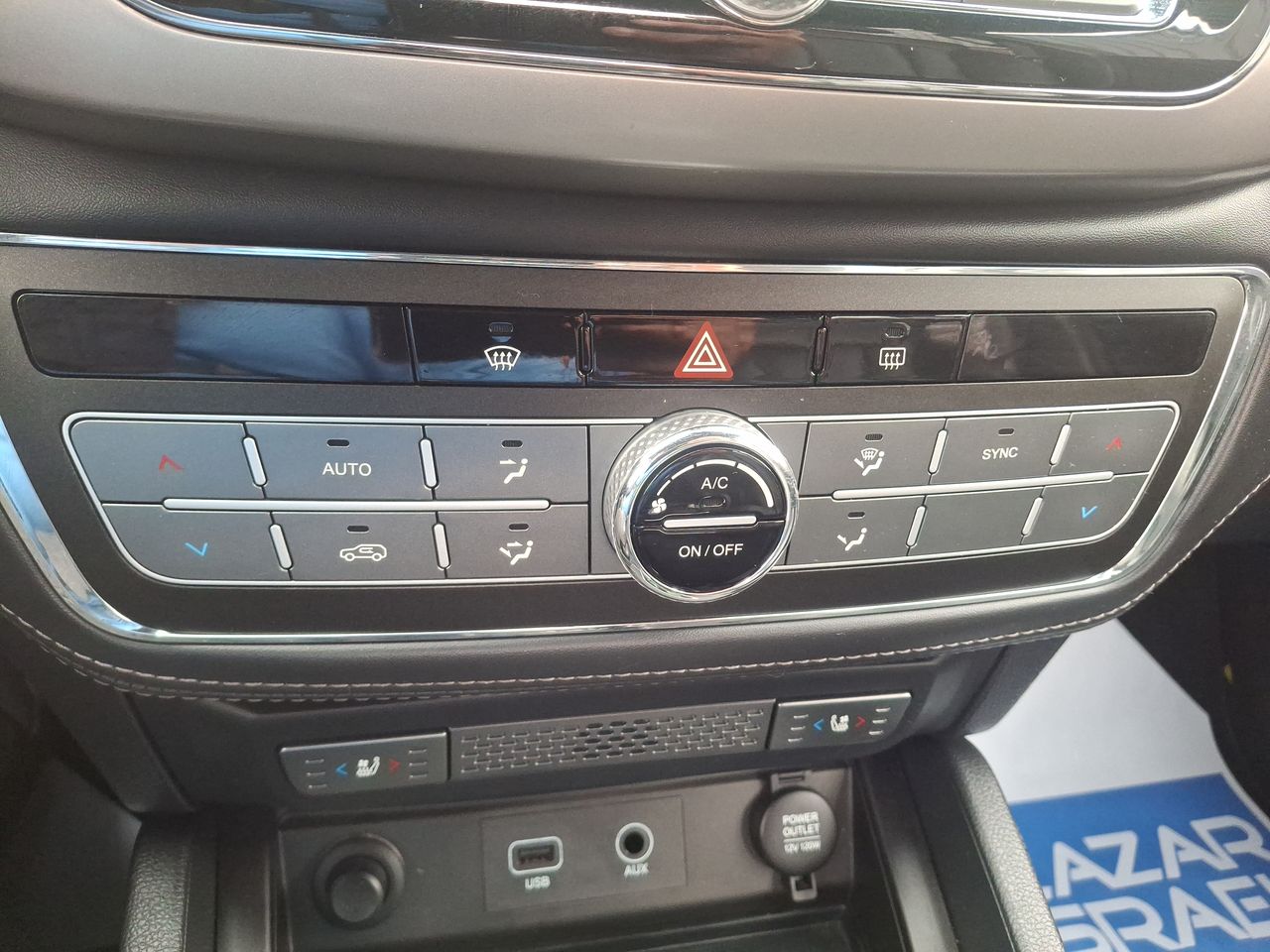 SSANGYONG - 28