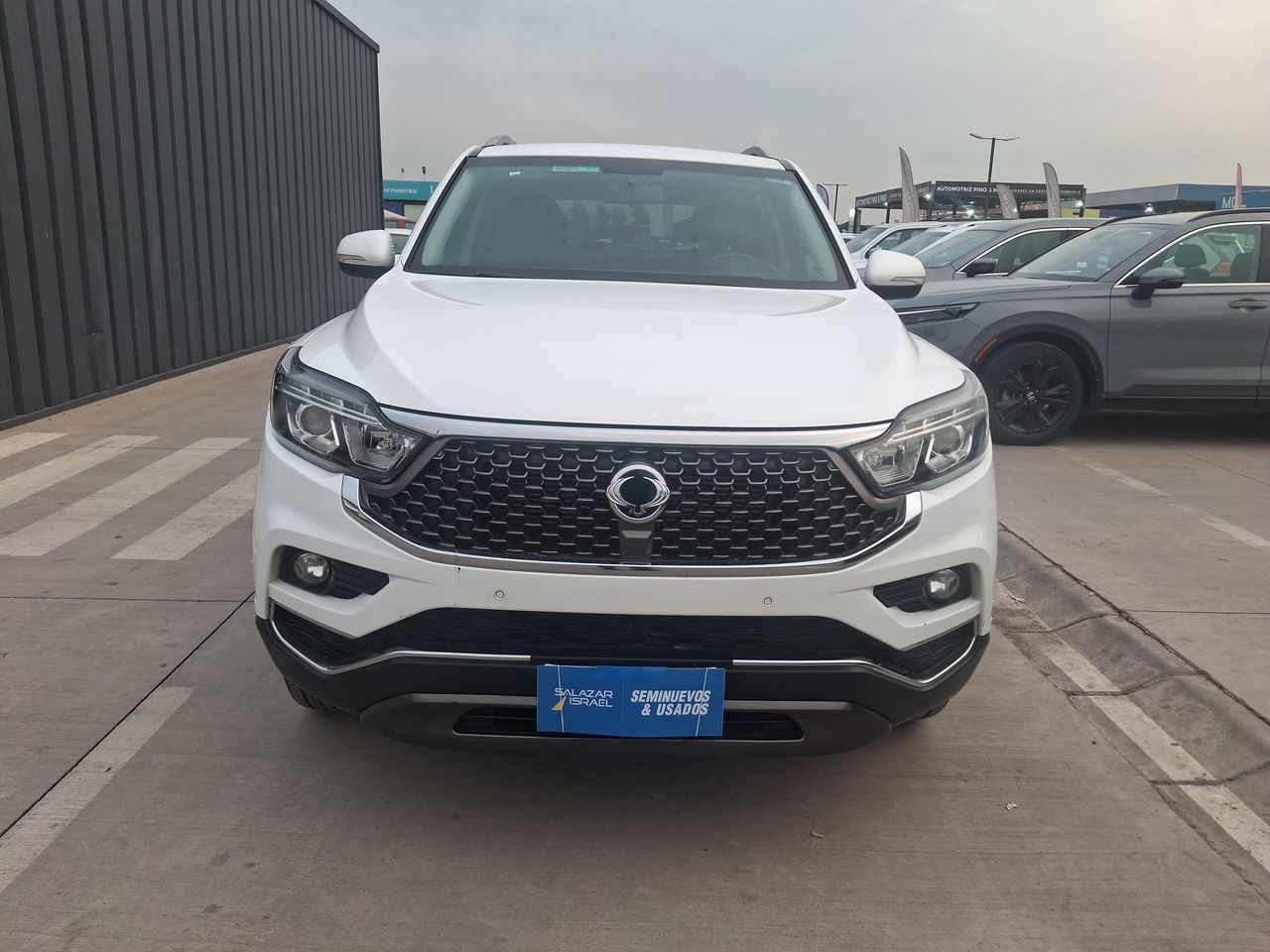 SSANGYONG - 2