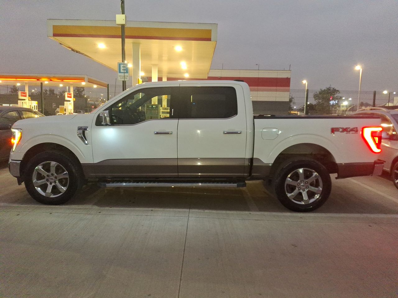 FORD - 4
