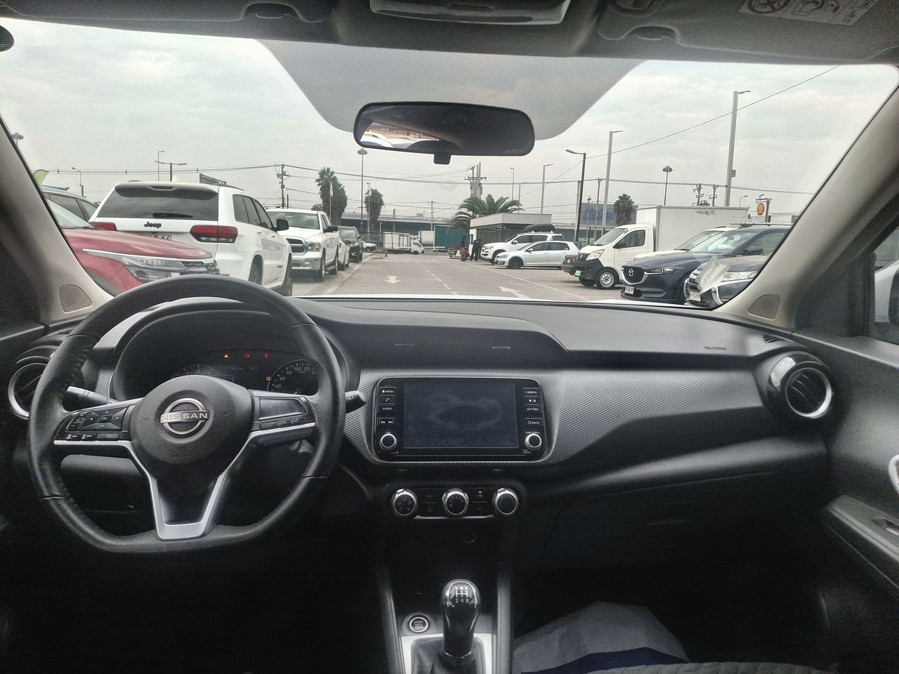 NISSAN - 29