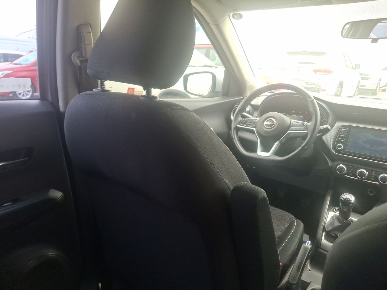 NISSAN - 16