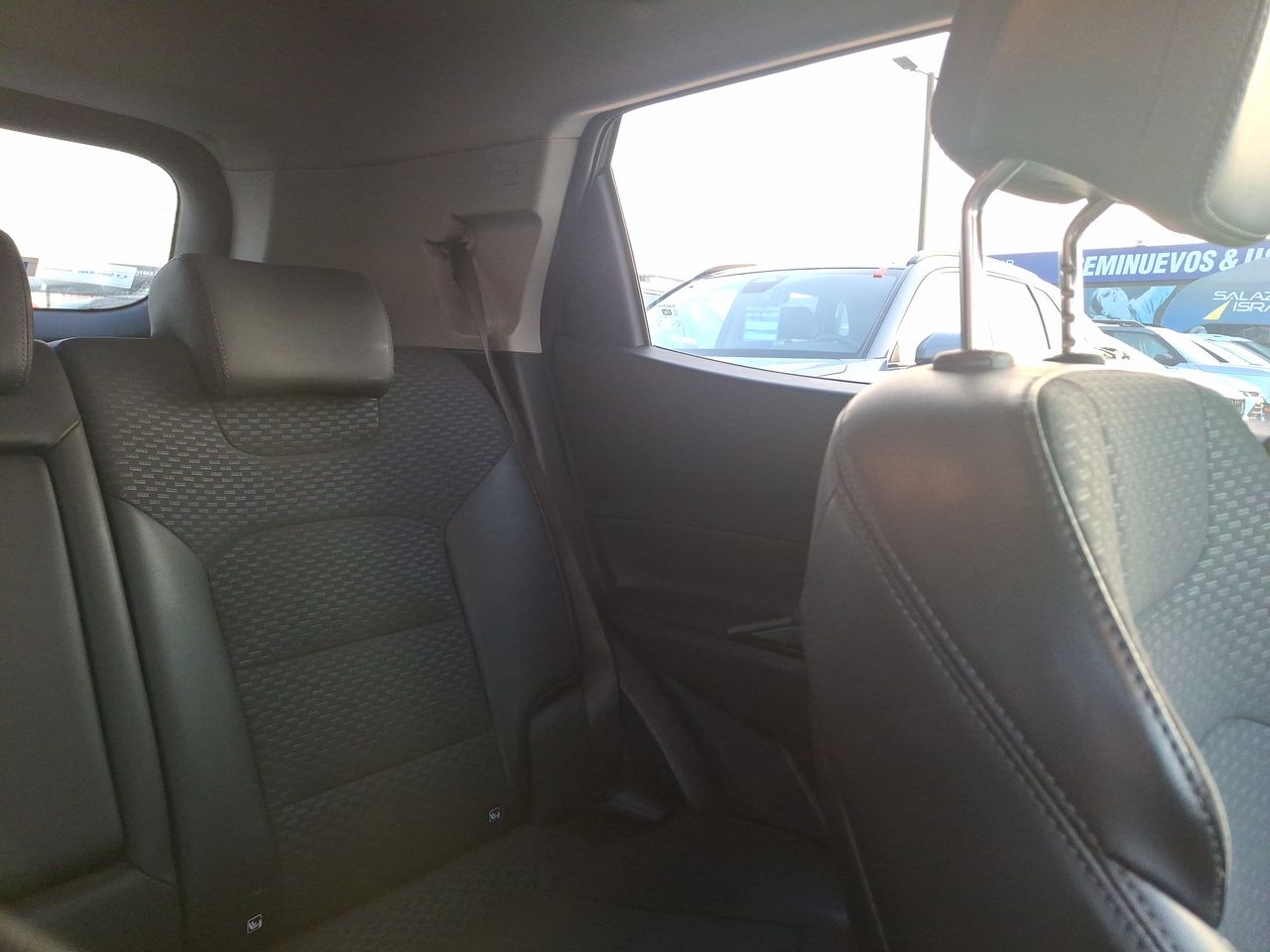 SSANGYONG - 14