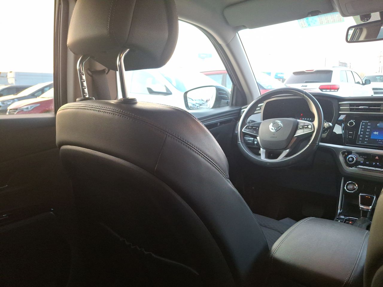 SSANGYONG - 16
