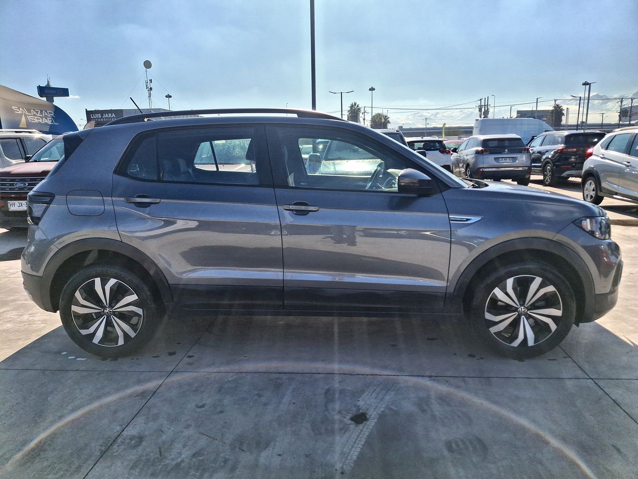 VOLKSWAGEN - 8