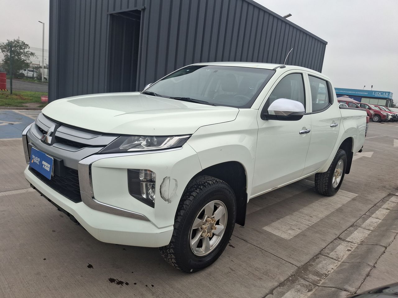 MITSUBISHI - 3