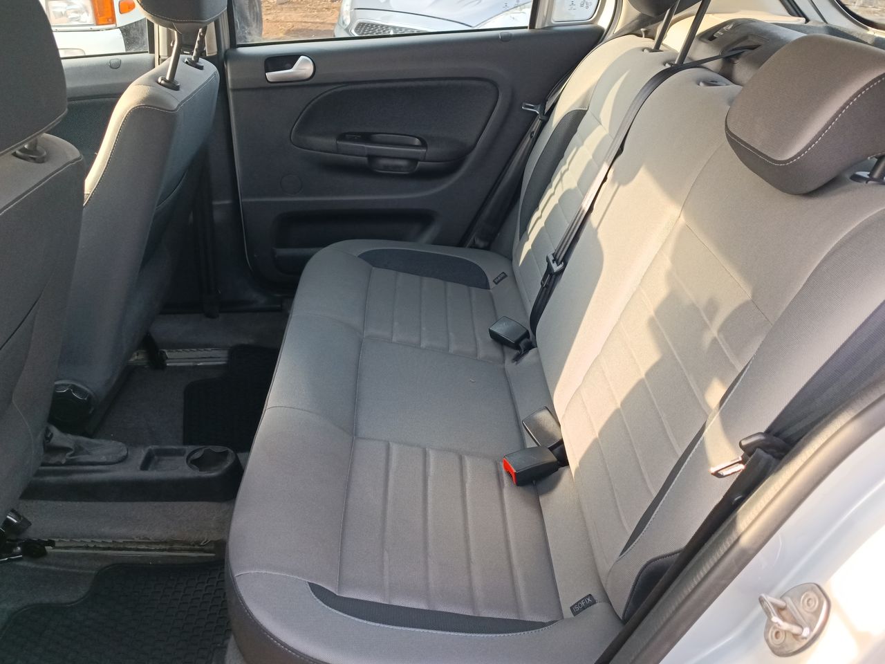 VOLKSWAGEN - 34