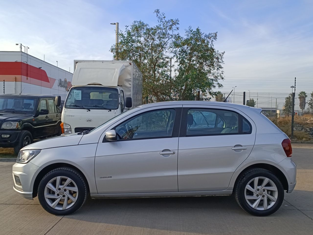 VOLKSWAGEN - 4