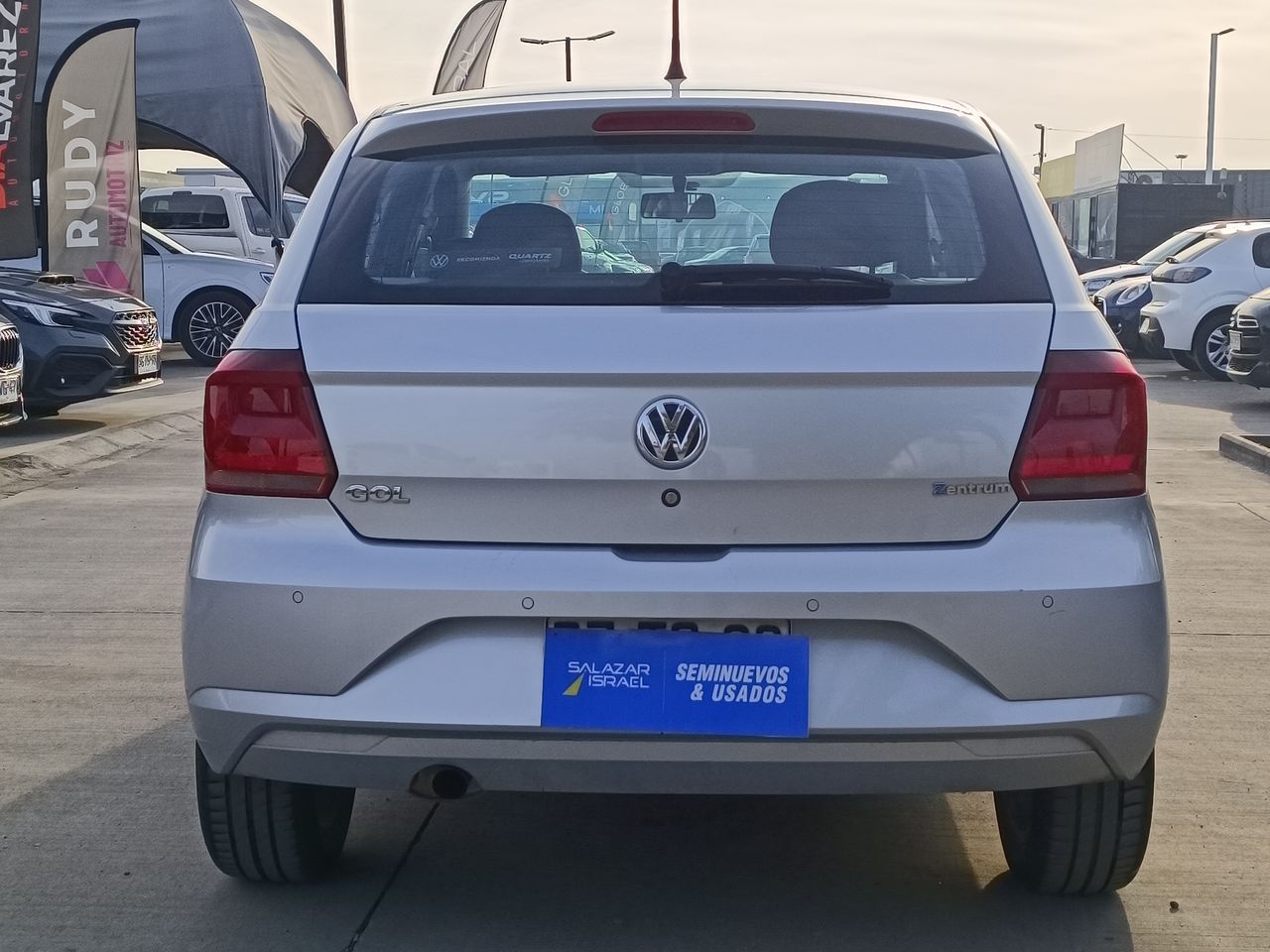 VOLKSWAGEN - 6