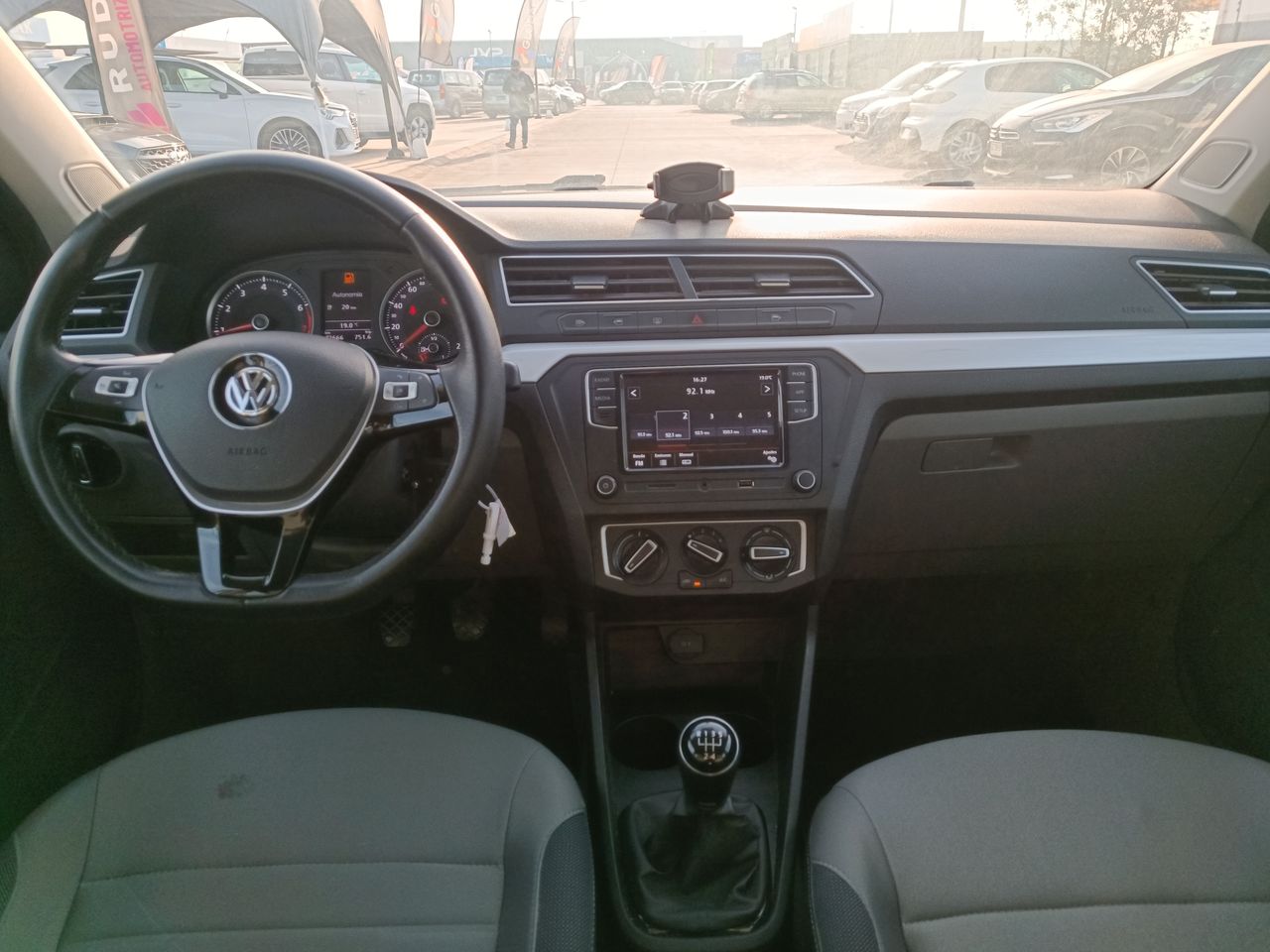 VOLKSWAGEN - 9