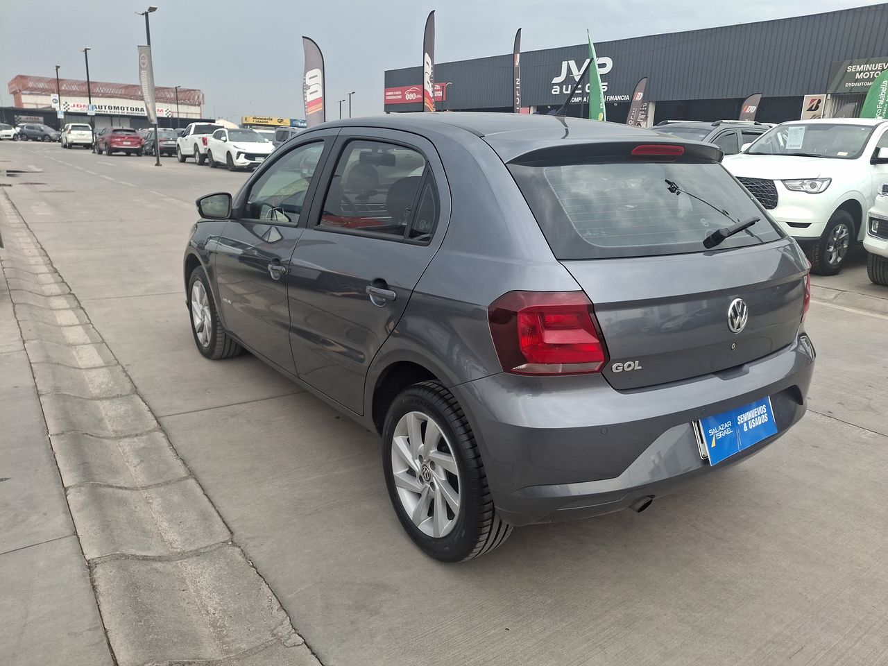 VOLKSWAGEN - 5