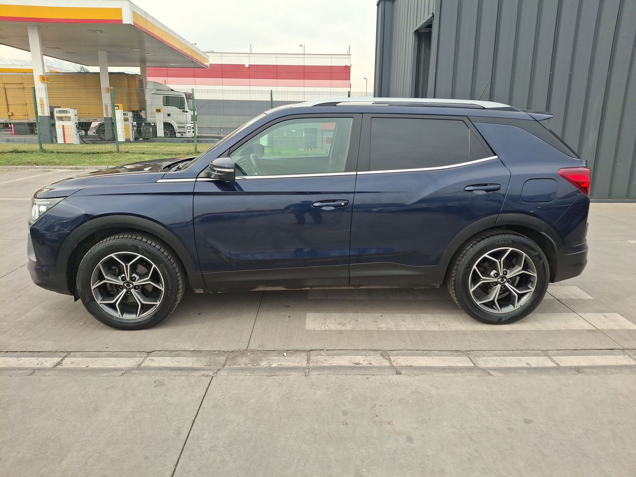 SSANGYONG - 4