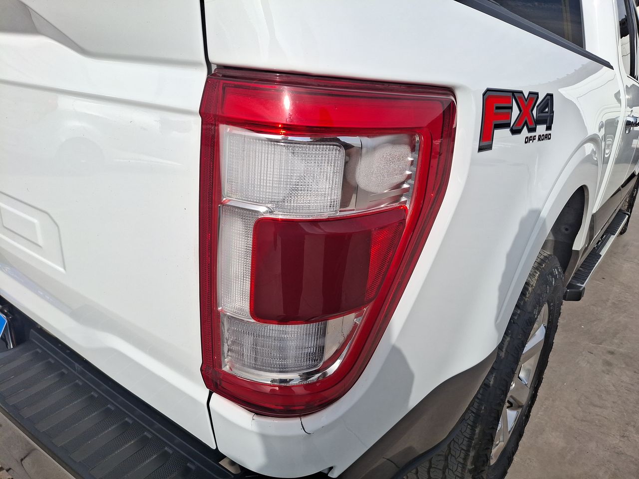 FORD - 20