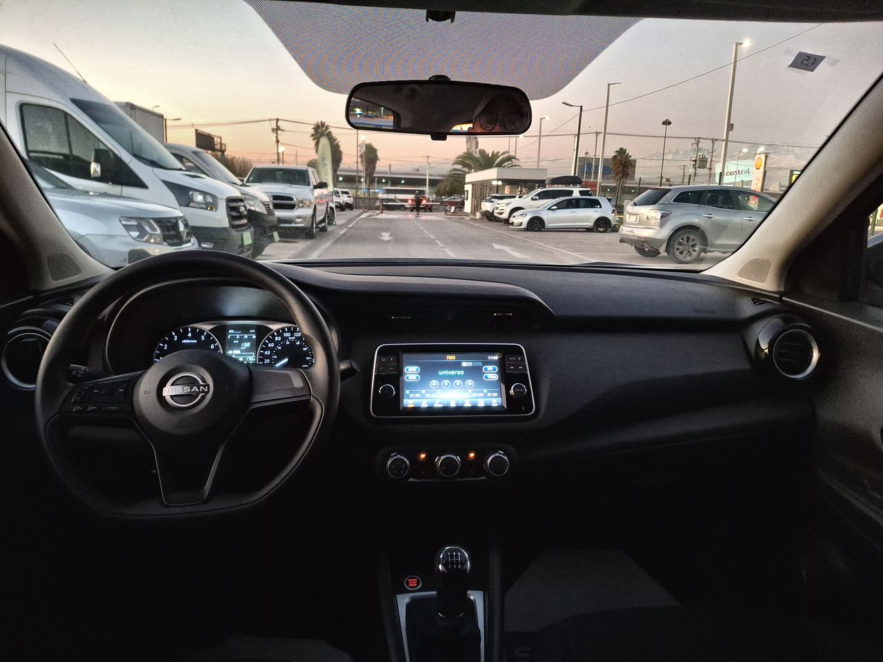 NISSAN - 28