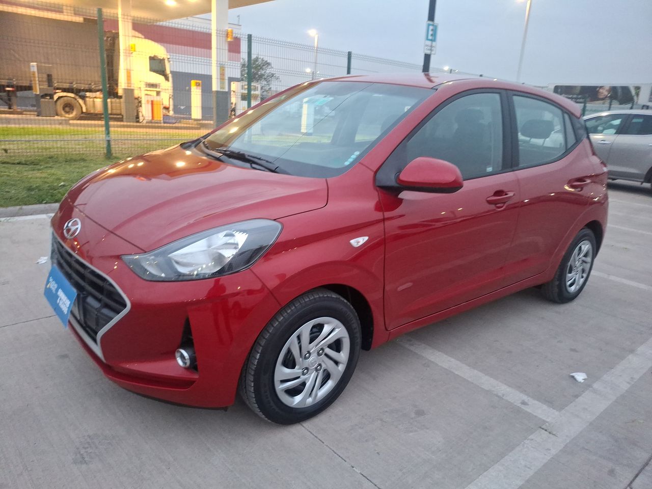 HYUNDAI - 3